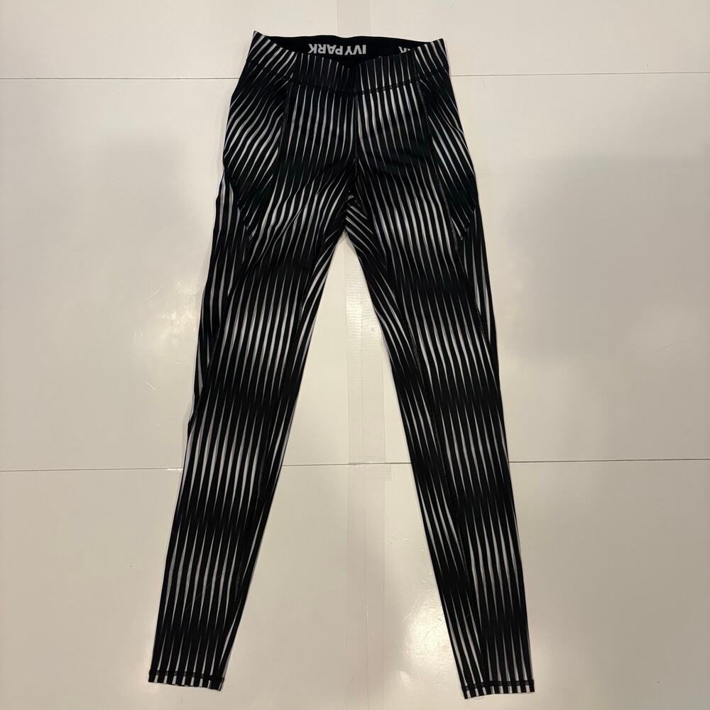 Ivy Park “Glitch” Leggings